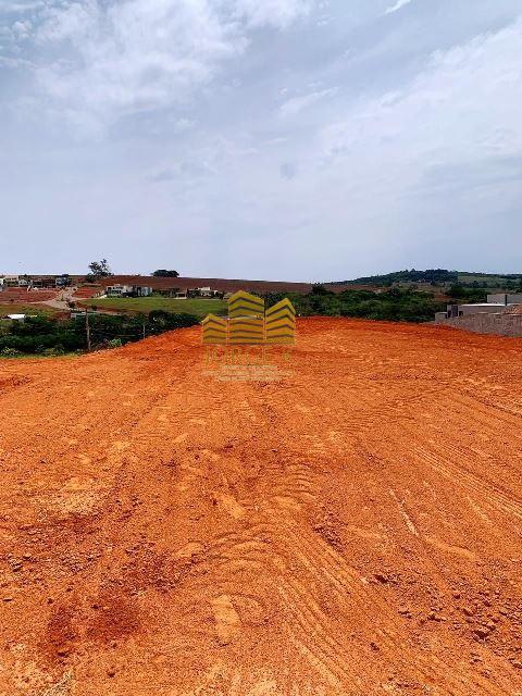 Terreno à venda, 680m² - Foto 1