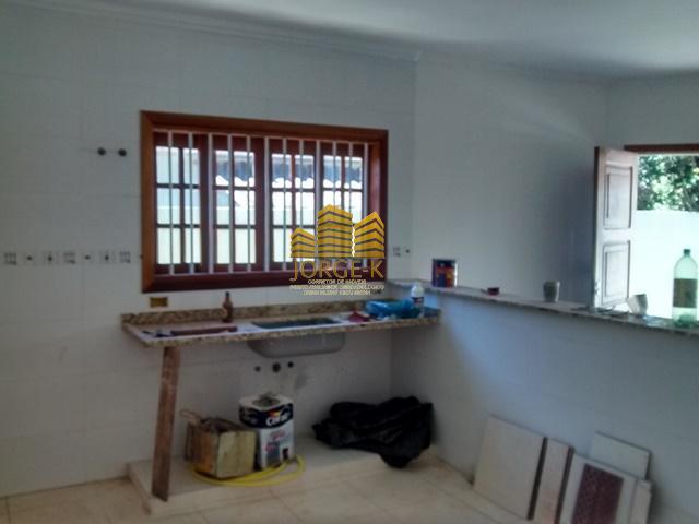 Casa à venda com 2 quartos, 180m² - Foto 10