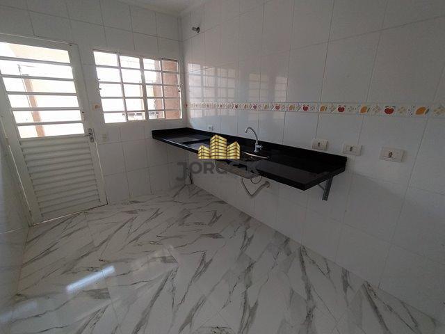 Casa à venda com 2 quartos, 175m² - Foto 13