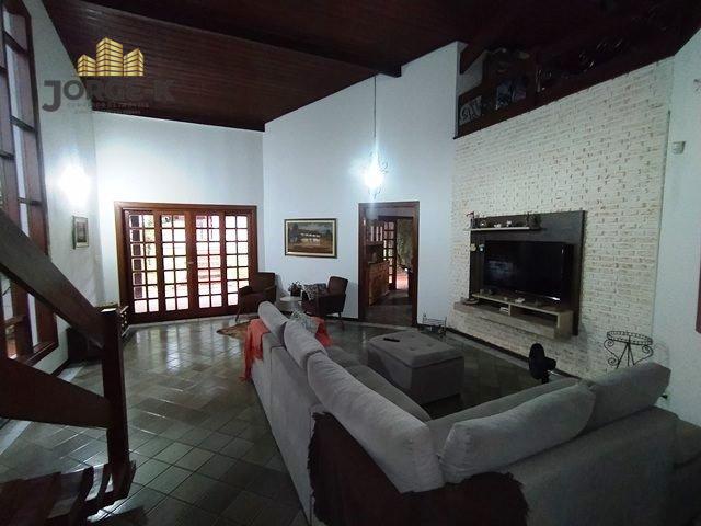 Casa à venda com 3 quartos, 600m² - Foto 5