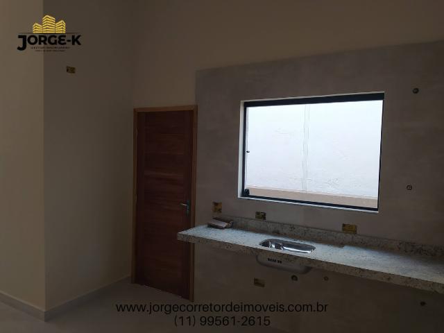 Casa à venda com 3 quartos, 175m² - Foto 11