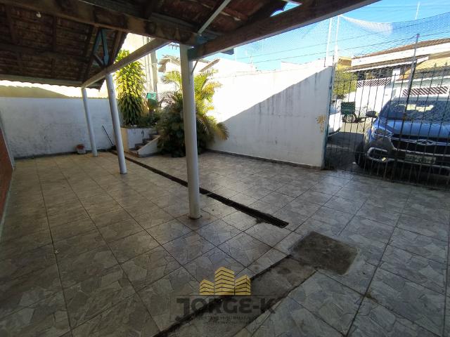 Casa para alugar com 2 quartos, 300m² - Foto 4