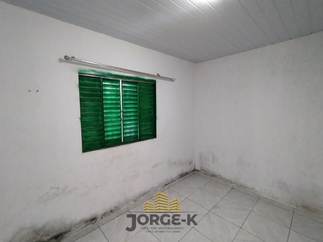 Casa para alugar com 2 quartos, 300m² - Foto 7